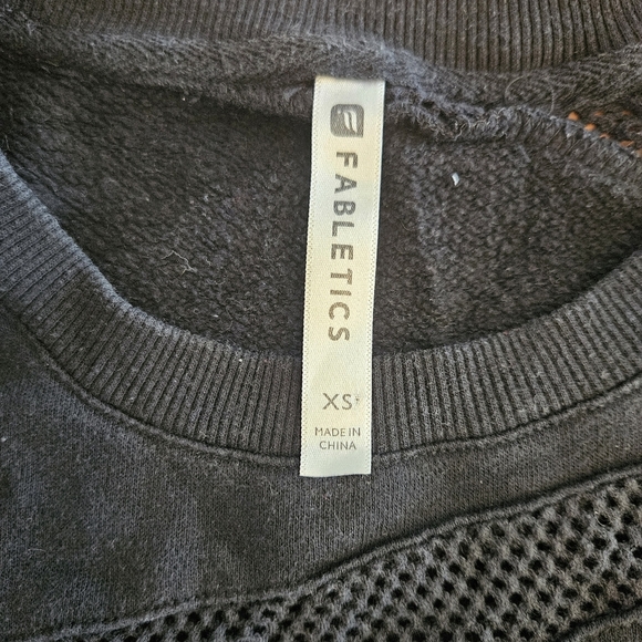 Fabletics Black Mesh Cut Out Sweatshirt Black Size XS - Picture 3 of 8